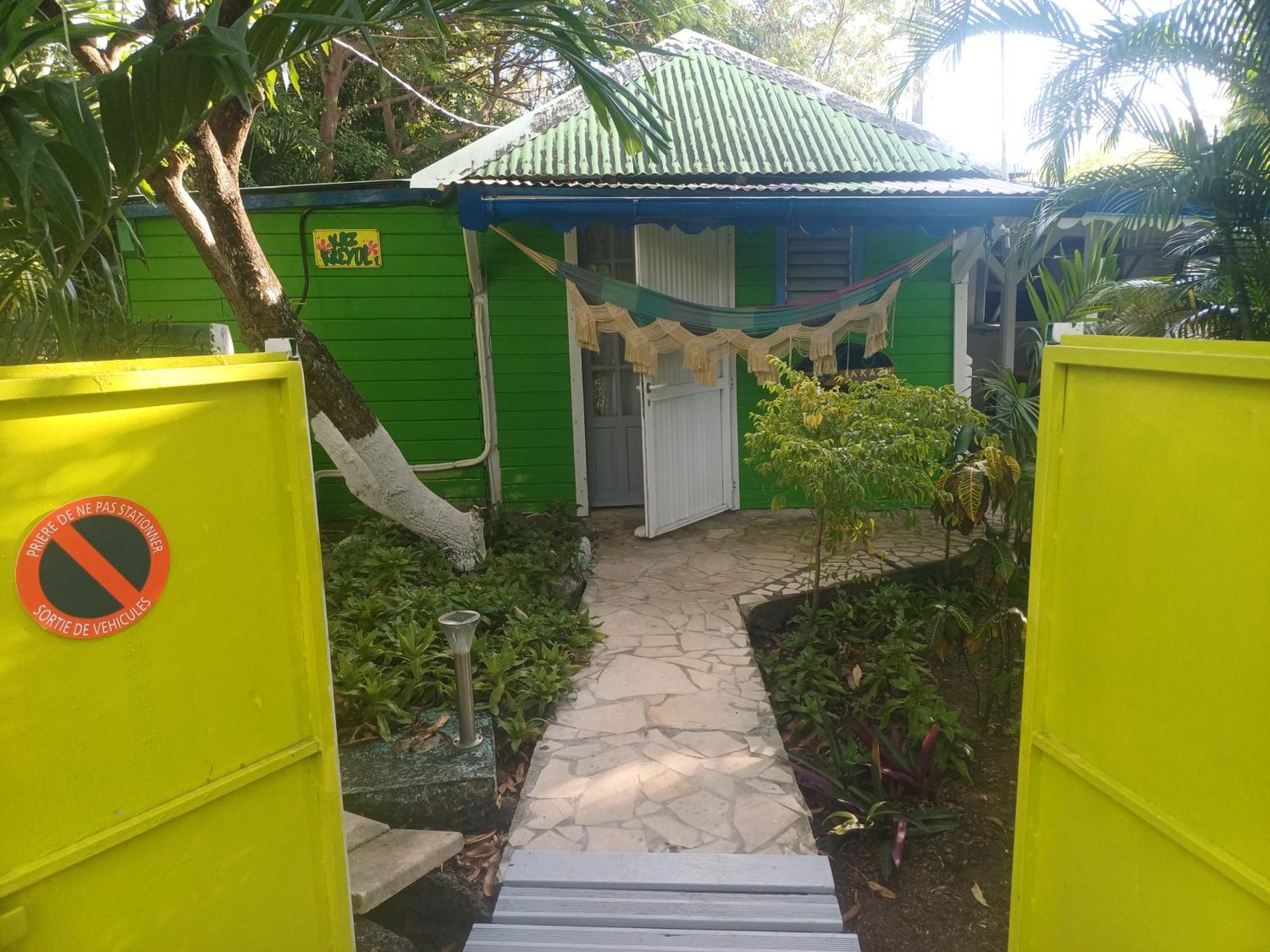 Villa La kaz créole à Bouillante Extérieur photo